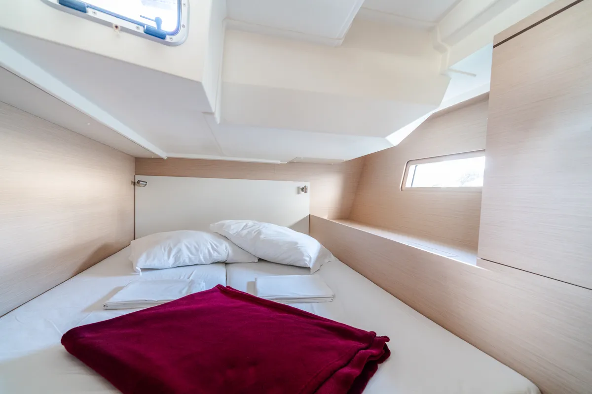 Cabin on Anfitrite, a Beneteau Oceanis 51.1 sailboat at Castellammare del Golfo, Italy