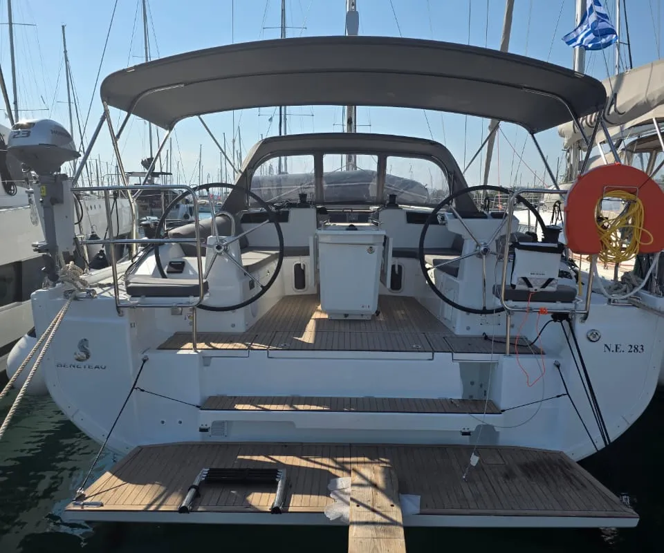 Cockpit of Stefano, a Beneteau Oceanis 40.1 sailboat at Parikia, Greece