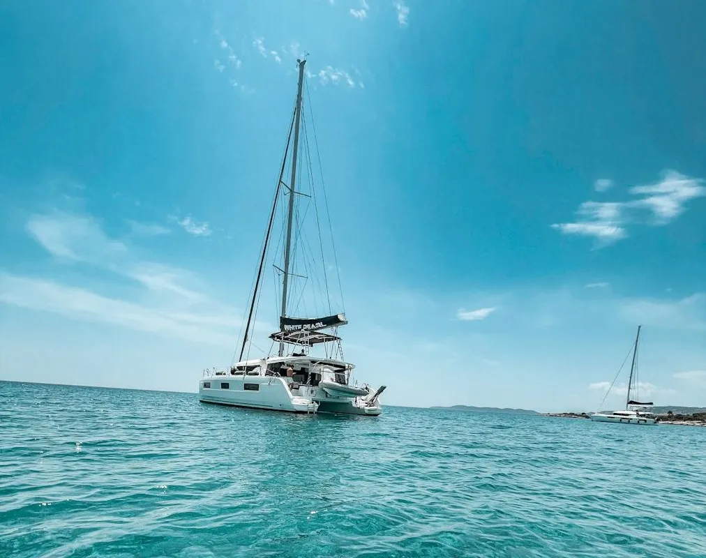 WHITE PEARL, a Lagoon 46 catamaran at Athens, Greece