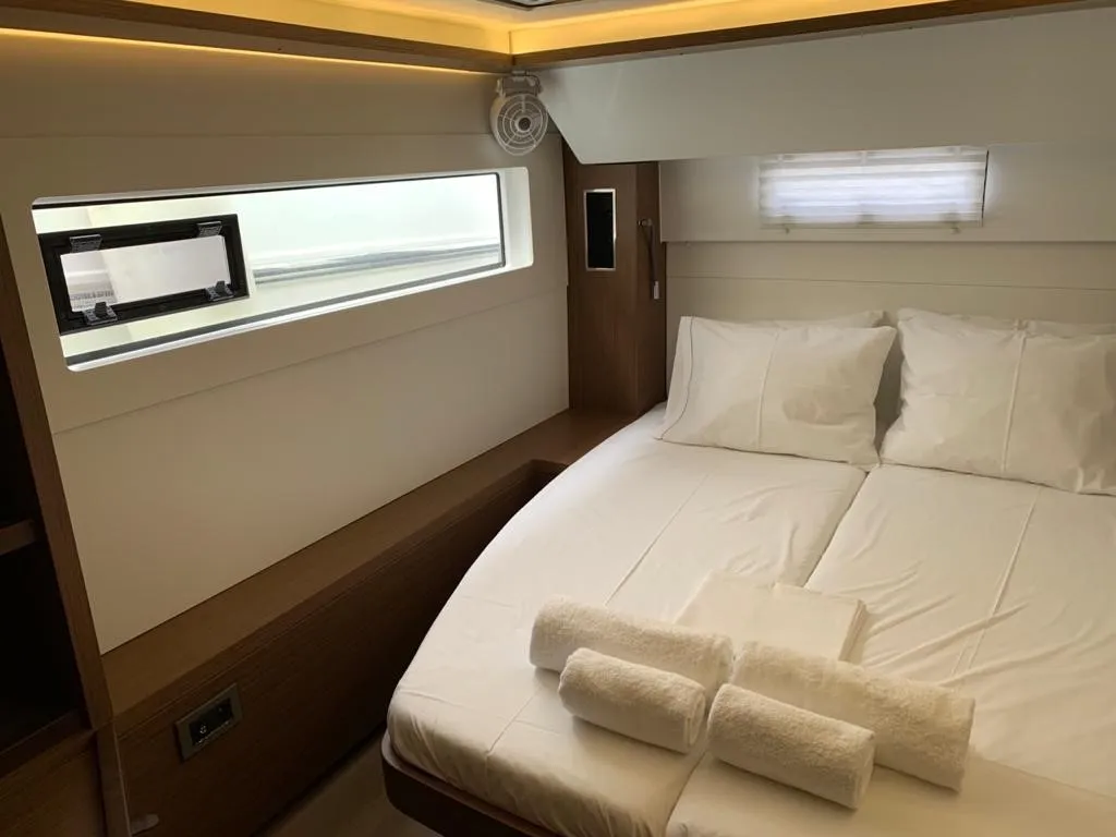 WHITE PEARL, a Lagoon 46 catamaran at Athens, Greece