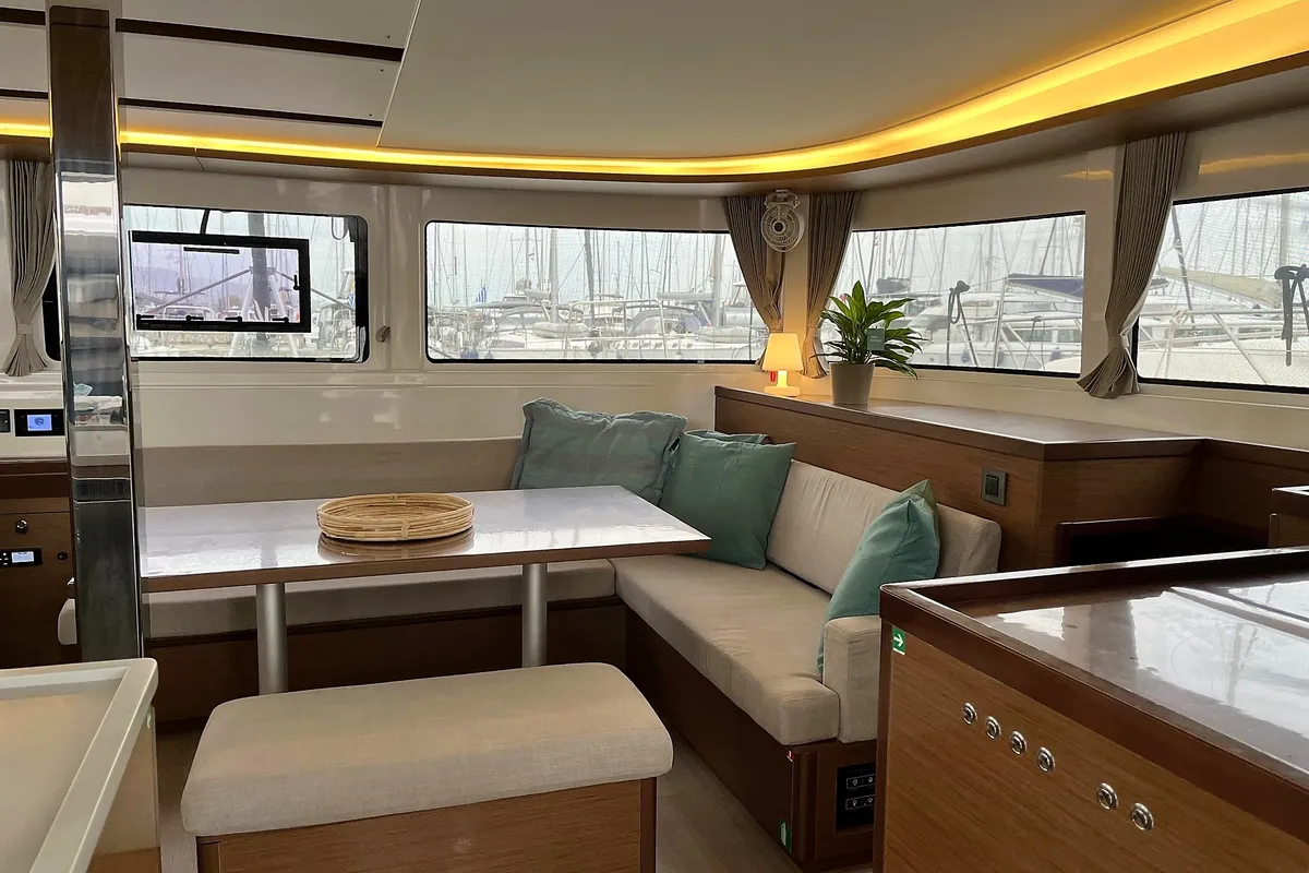 WHITE PEARL, a Lagoon 46 catamaran at Athens, Greece