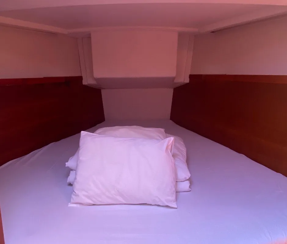 Cabin on Astraios, a Hanse 430 E sailboat at Grad Pula, Croatia