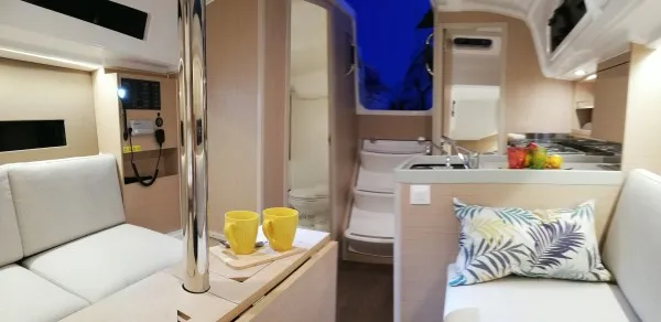 Galley of YODA, a Beneteau Oceanis 30.1 sailboat at Općina Medulin, Croatia