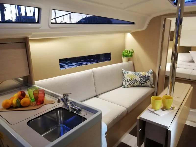 Salon of YODA, a Beneteau Oceanis 30.1 sailboat at Općina Medulin, Croatia