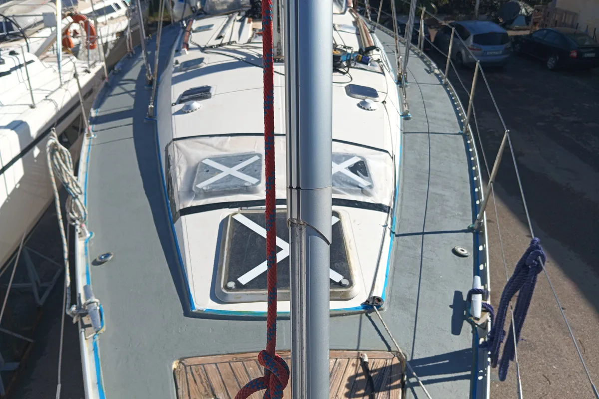 Deck of Epikouros, a Jeanneau Sun Odyssey 45.1 sailboat at Municipality of Kalamata, Greece
