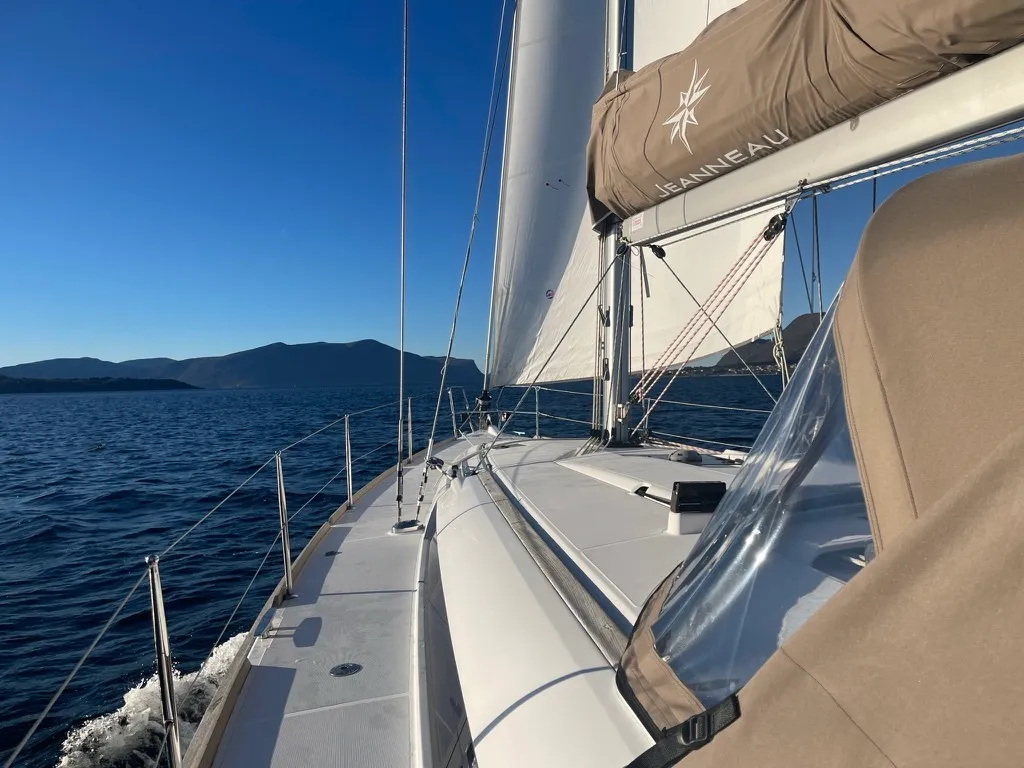 Deck of Petrine II, a Jeanneau Sun Odyssey 439 sailboat at Mauseidvågen, Norway