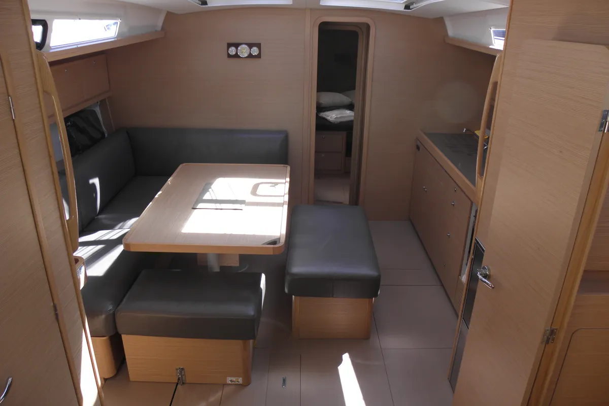 Salon of Newt, a Dufour 460 GL sailboat at Olbia, Italy