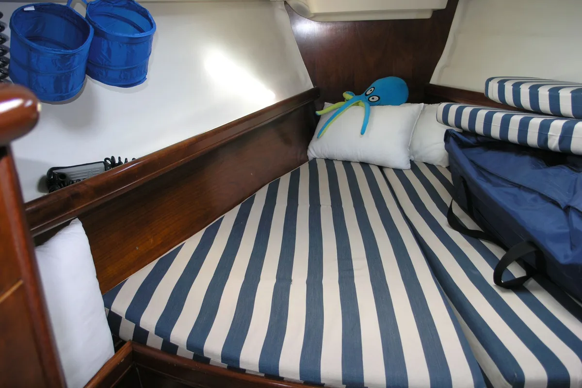 Cabin on Ouranos, a Beneteau Oceanis 381 sailboat at Municipal Unit of Lefkada, Greece