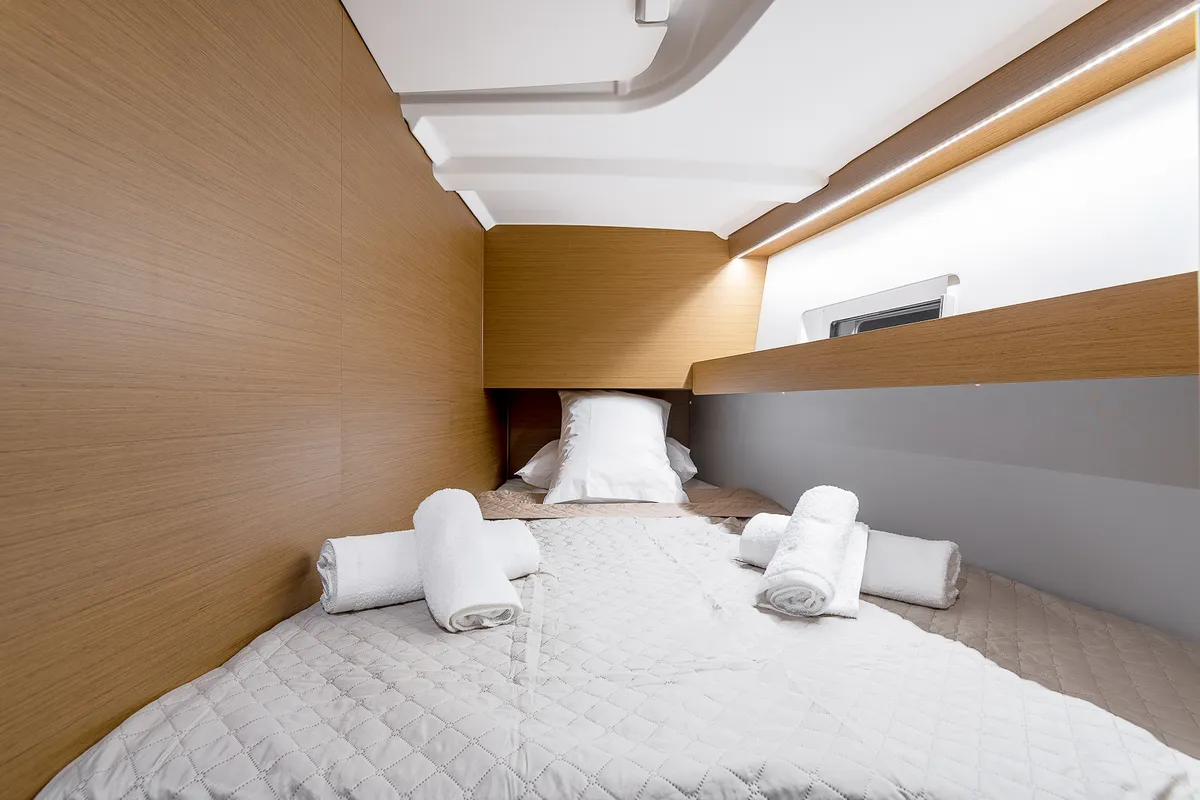 Cabin on Jason, a Jeanneau Sun Odyssey 490 sailboat at Athens, Greece