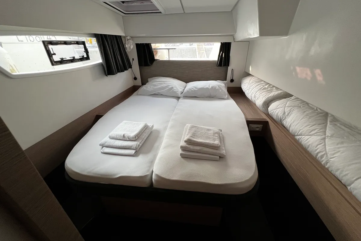 Cabin on Santa Maria, a Fountaine Pajot Elba 45 catamaran at Sukošan, Croatia