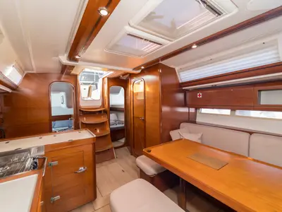 Salon of Daphne-S, a Dufour 405 GL sailboat at Fethiye, Turkey