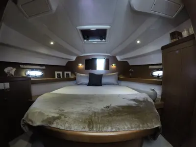Cabin on Lumar, a Beneteau Antares 30 motorboat at Split, Croatia