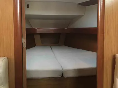 Cabin on Sofia, a Jeanneau Sun Odyssey 39i sailboat at Preveza, Greece