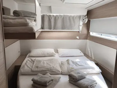 Cabin on Stela, a Lagoon 43 catamaran at Seget Donji, Croatia