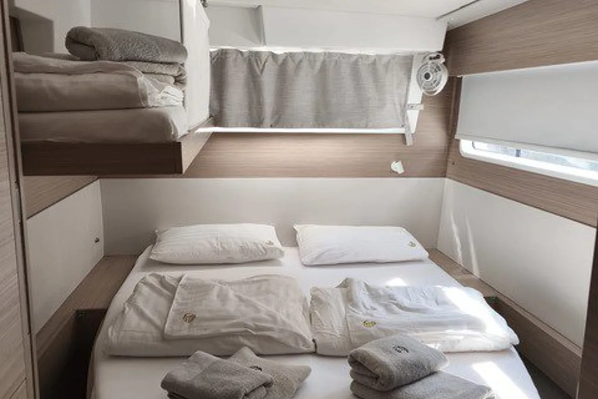 Cabin on Stela, a Lagoon 43 catamaran at Seget Donji, Croatia