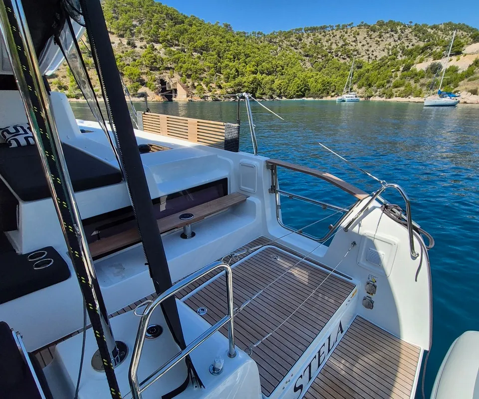 Stela, a Lagoon 43 catamaran at Seget Donji, Croatia