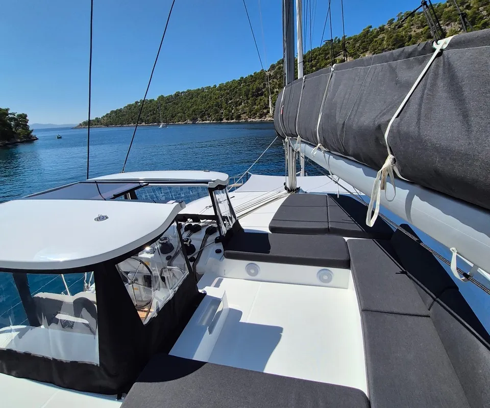 Stela, a Lagoon 43 catamaran at Seget Donji, Croatia
