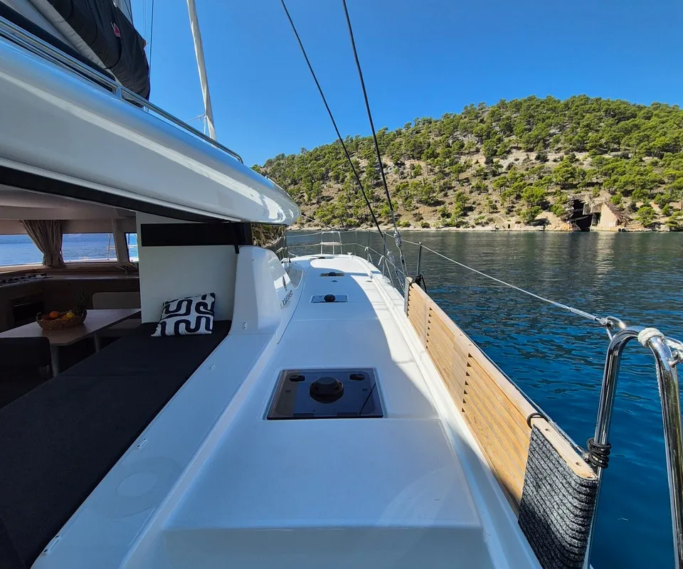 Stela, a Lagoon 43 catamaran at Seget Donji, Croatia