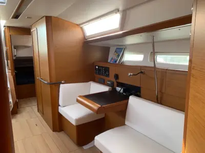 Salon of Nashira, a Jeanneau Sun Odyssey 449 sailboat at Salerno, Italy