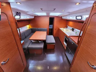 Salon of Ritmico, a Dufour 460 GL sailboat at Ellomenos, Greece