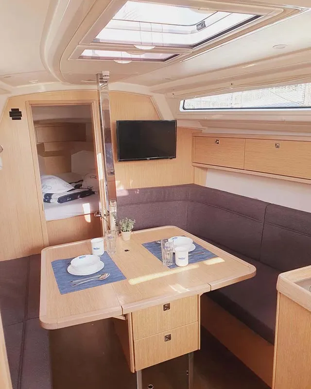 Salon of Pace, a Bavaria Cruiser 34 sailboat at Grad Pula, Croatia