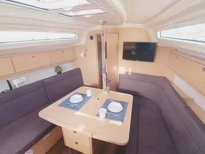 Salon of Pace, a Bavaria Cruiser 34 sailboat at Grad Pula, Croatia