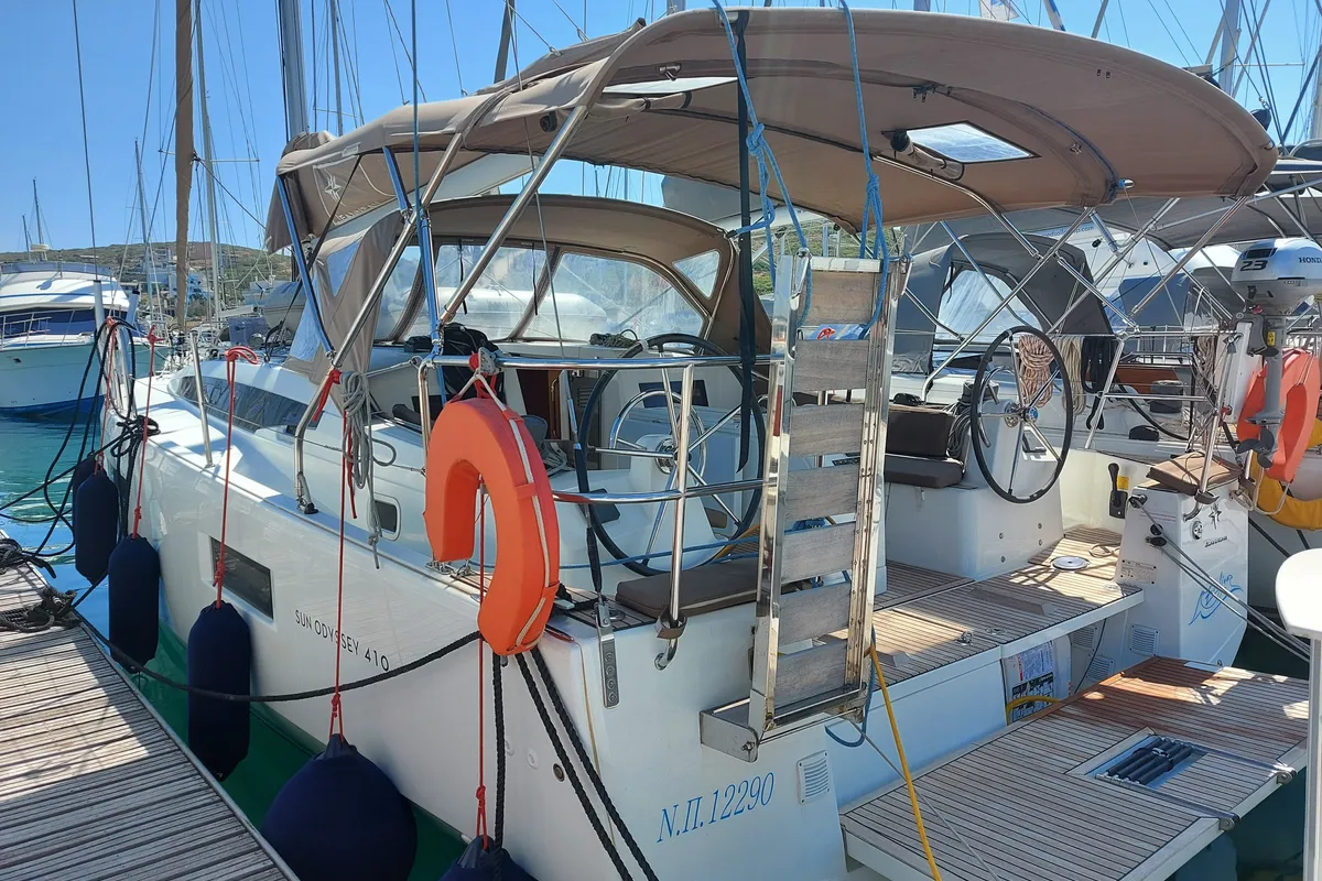 Exterior view of Evelina, a Jeanneau Sun Odyssey 410 sailboat at Lavrion, Greece