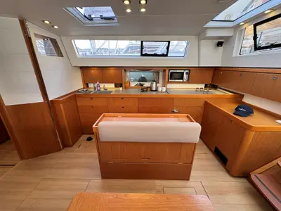 Galley of Hadi Hadi, a Beneteau Sense 50 sailboat at Grimaud, France