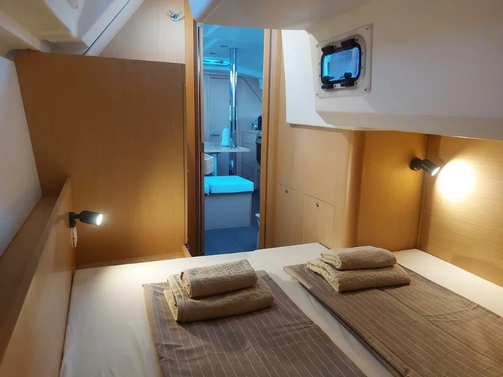 Cabin on Lorenzo, a Beneteau Oceanis 35 sailboat at Split, Croatia