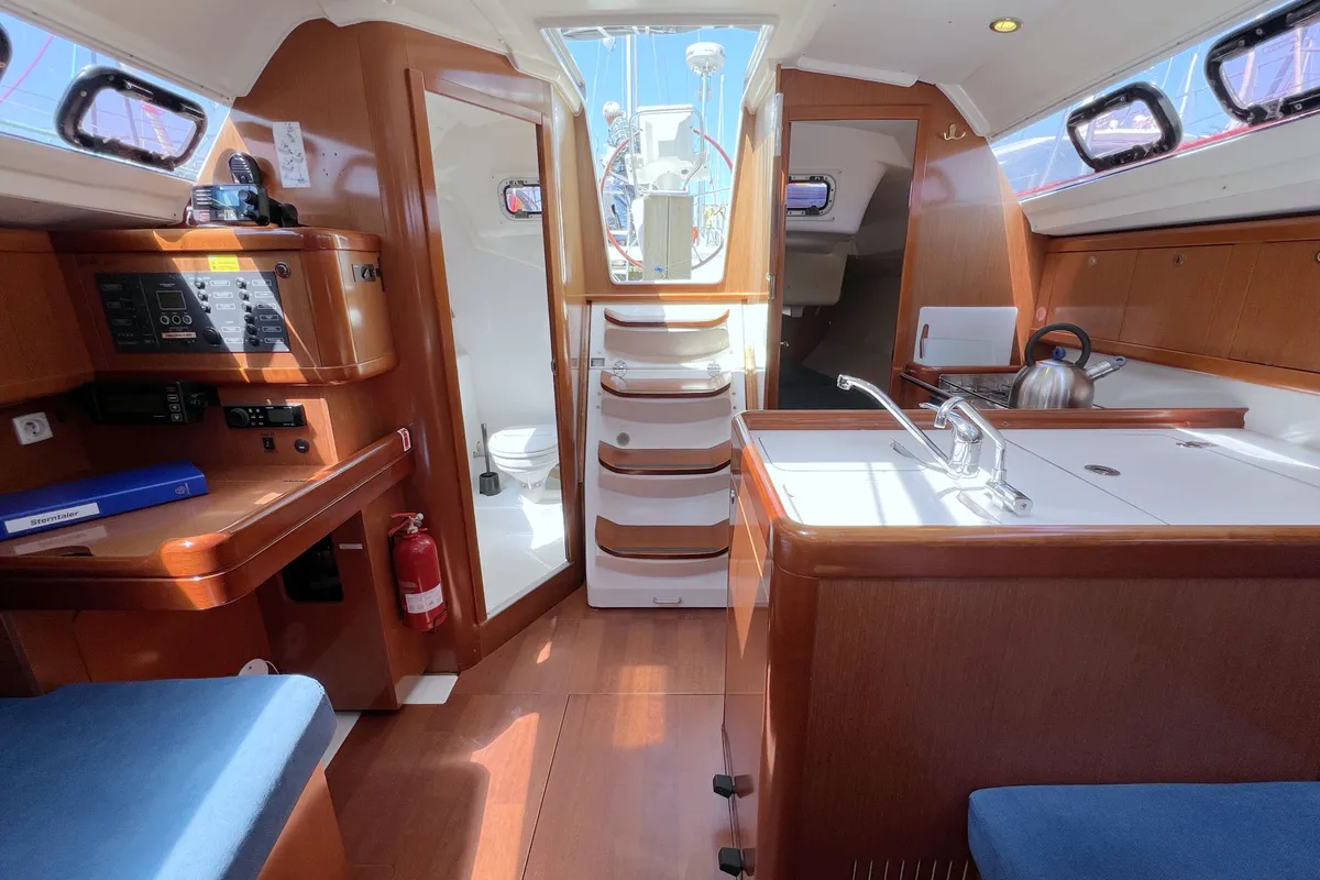 Galley of Sterntaler, a Beneteau Oceanis 31 sailboat at Flensburg, Germany