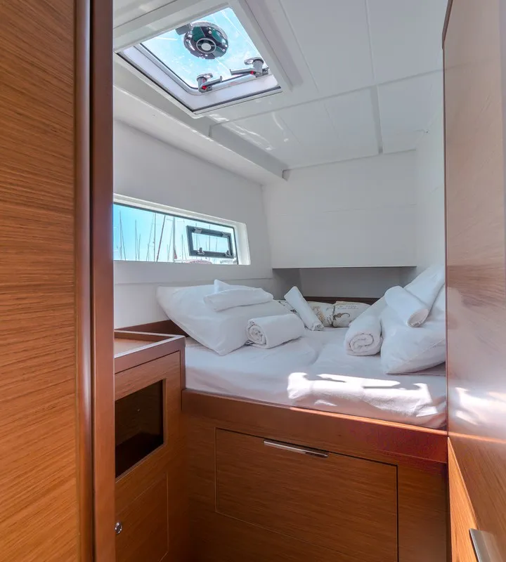 Cabin on Blue Eyes, a Lagoon 40 catamaran at Split, Croatia