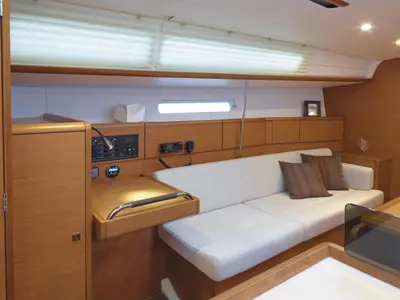 Salon of Glazdo, a Jeanneau Sun Odyssey 379 sailboat at Kerners, France