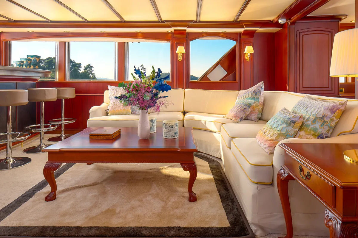 Salon of To je to, a Benetti Classic 115 motor yacht at Grad Trogir, Croatia