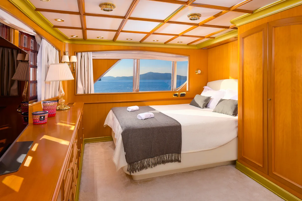 Cabin on To je to, a Benetti Classic 115 motor yacht at Grad Trogir, Croatia