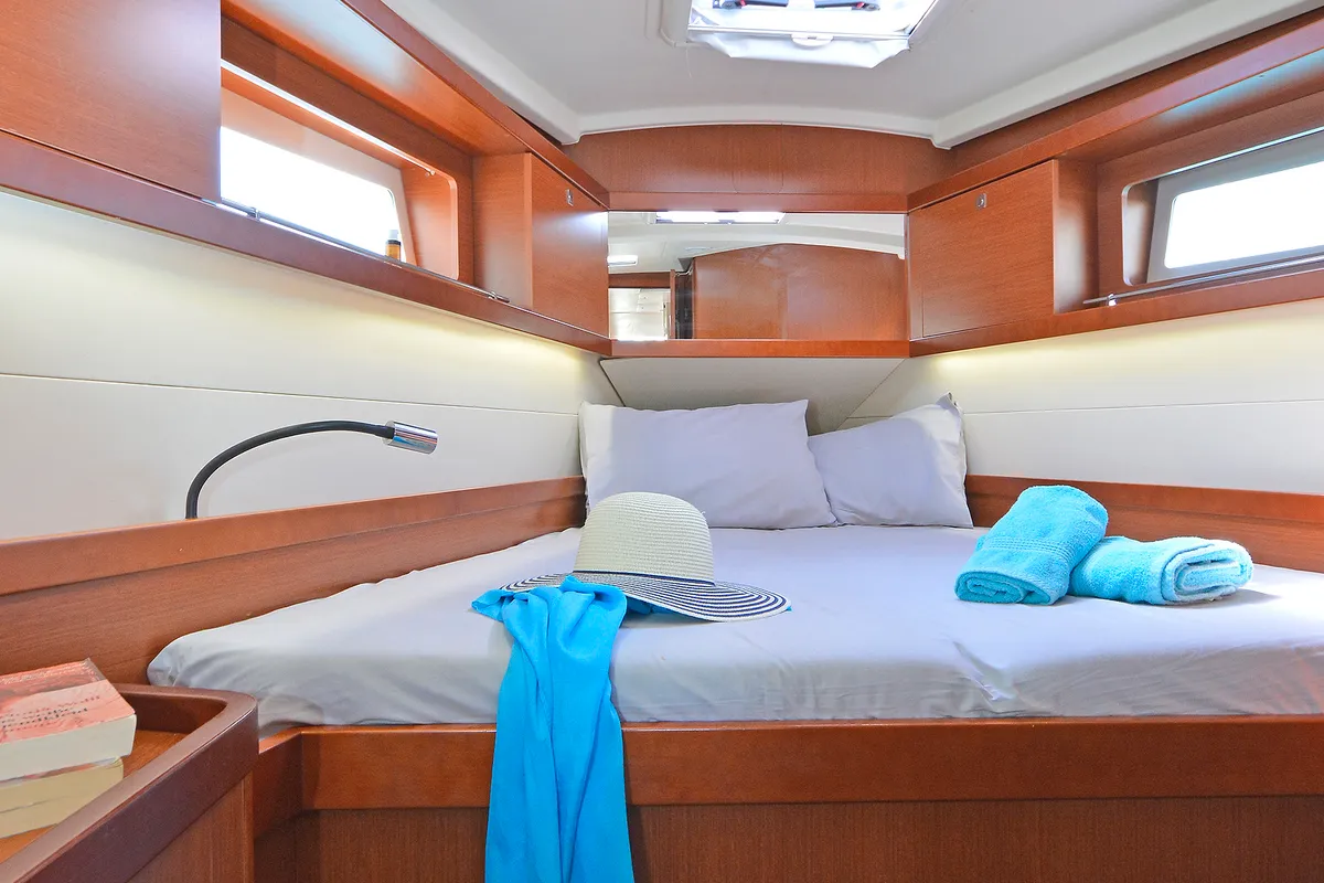 Cabin on Fairytale, a Beneteau Oceanis 41 sailboat at Kos, Greece