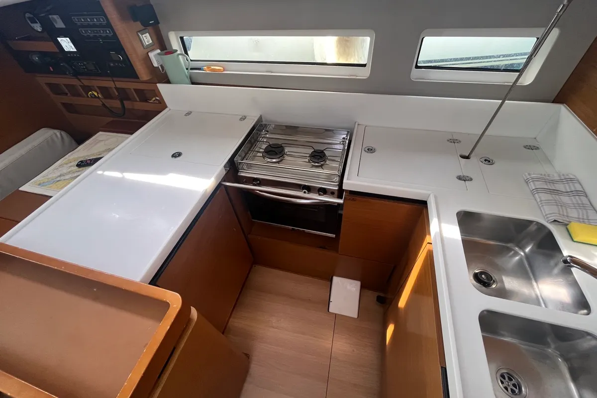 Galley of Petra, a Jeanneau Sun Odyssey 440 sailboat at Sukošan, Croatia