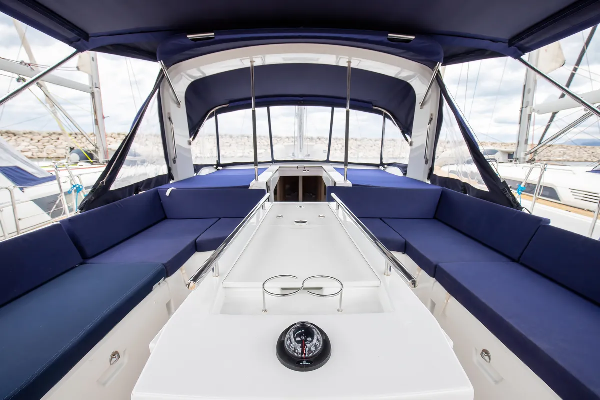 Cockpit of Elpida, a Beneteau Oceanis 51.1 sailboat at Rosignano Solvay, Italy