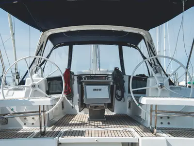 Cockpit of Hydros, a Beneteau Oceanis 41.1 sailboat at Rosignano Solvay, Italy