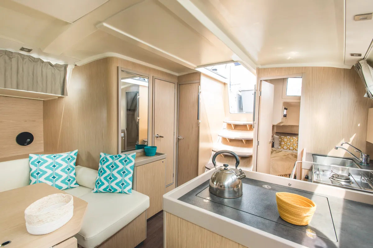 Galley of Hydros, a Beneteau Oceanis 41.1 sailboat at Rosignano Solvay, Italy