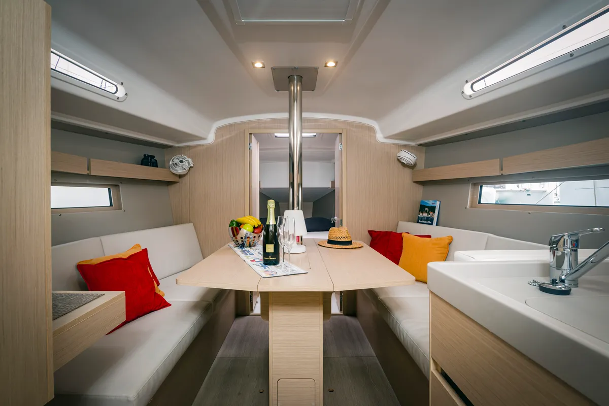 Salon of Pink Floyd, a Beneteau Oceanis 34.1 sailboat at Municipal Unit of Lefkada, Greece
