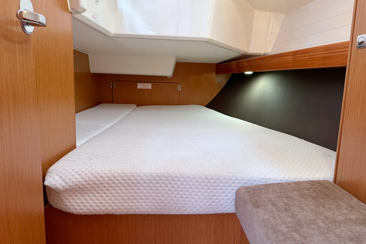 Cabin on Helene, a Bavaria Cruiser 37 sailboat at Heiligenhafen, Germany