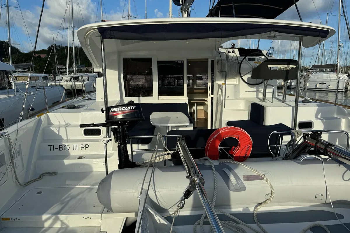 Deck of Ti-Bo III, a Lagoon 40 catamaran at Alameda, United States