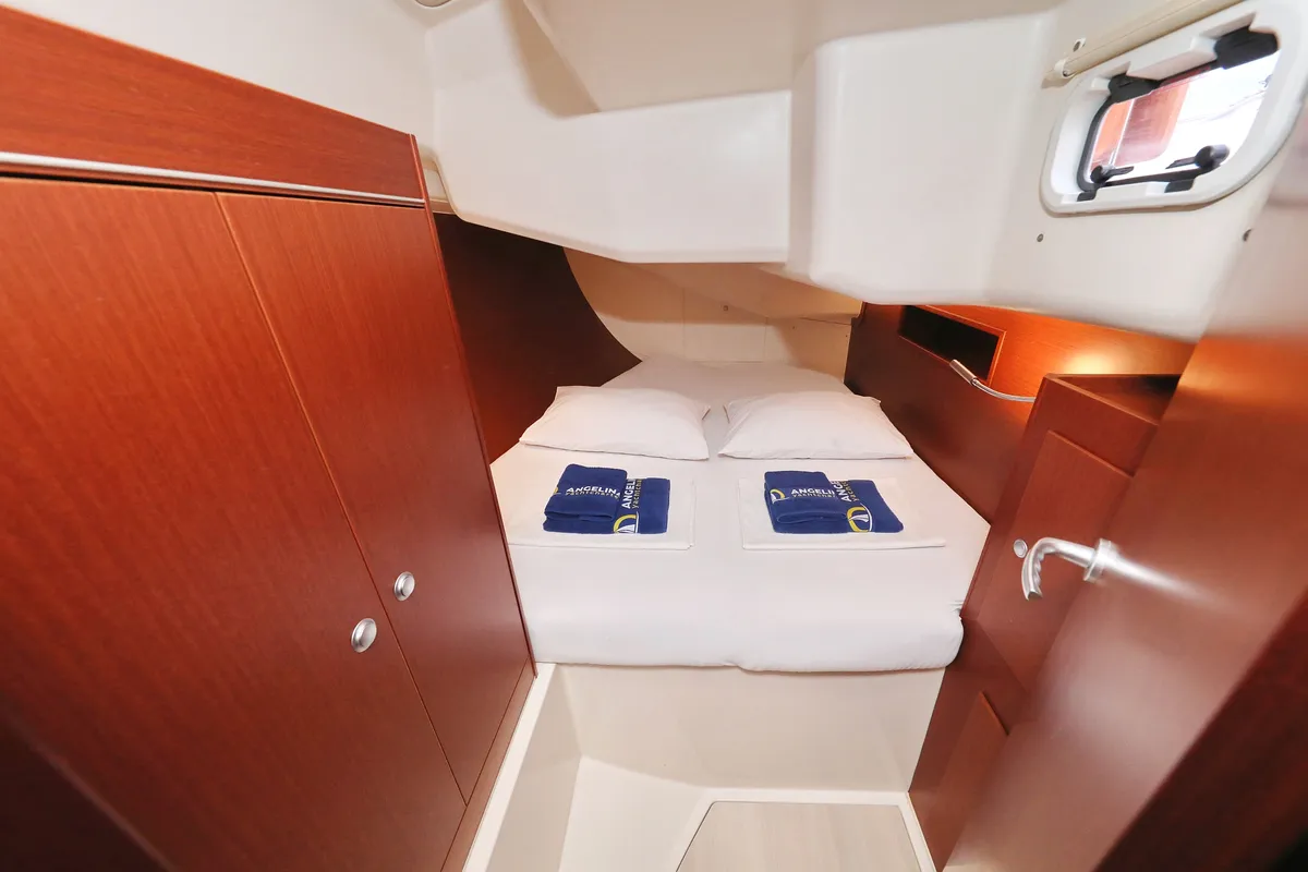 Cabin on Panna, a Hanse 455 sailboat at Grad Biograd na Moru, Croatia