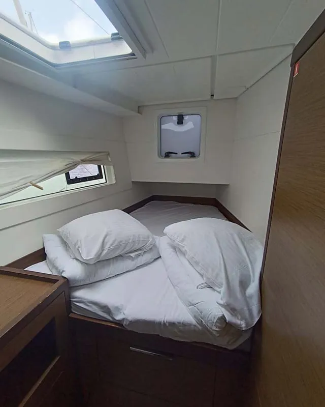 Cabin on Jessica, a Lagoon 40 catamaran at Kontokali, Greece