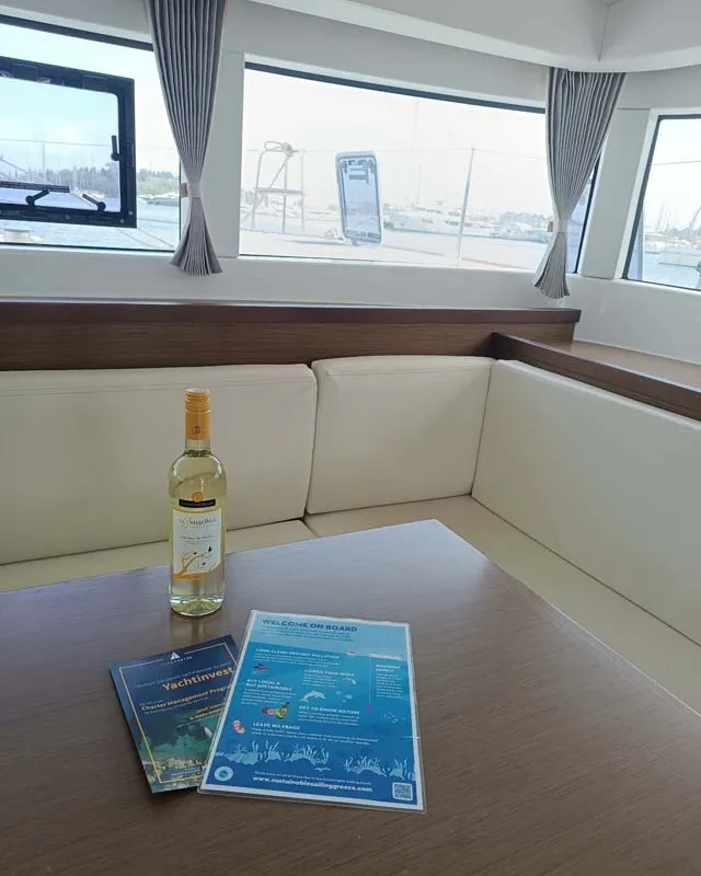 Salon of Jessica, a Lagoon 40 catamaran at Kontokali, Greece