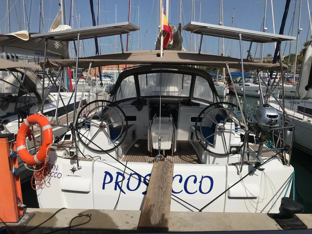 Cockpit of Alboran Prosecco (Radazul), a Jeanneau Sun Odyssey 519 sailboat at El Rosario, Spain