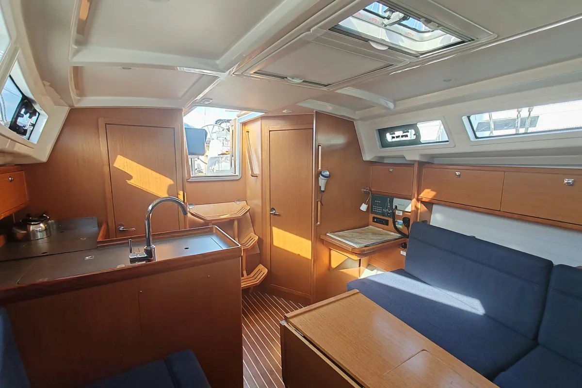 Galley of Tintilinić, a Bavaria Cruiser 34 sailboat at Općina Pakoštane, Croatia