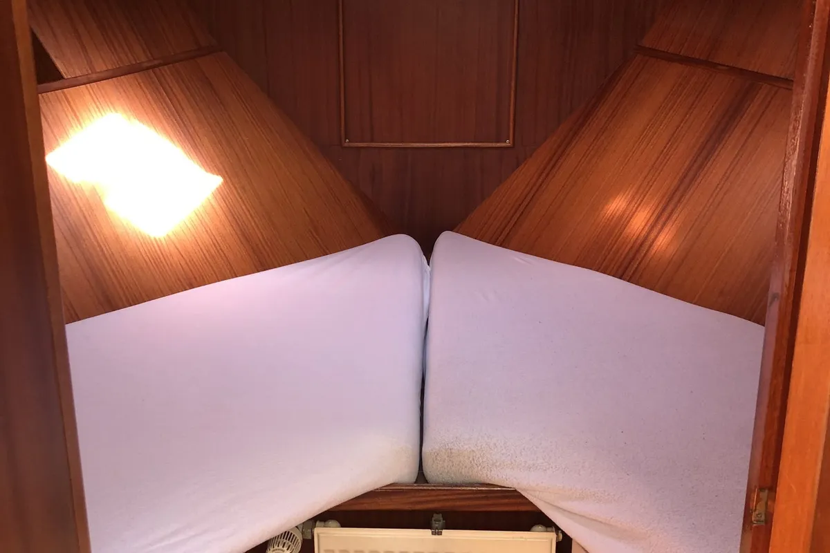 Cabin on Lucida, a Gulet Merenpoort 1100s motorboat at Heukelum, Netherlands