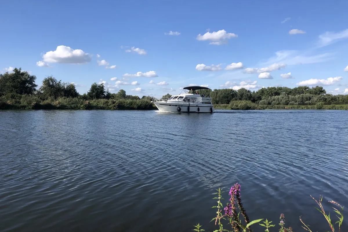Exterior view of Lucida, a Gulet Merenpoort 1100s motorboat at Heukelum, Netherlands