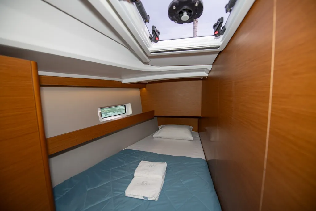 Cabin on Lara, a Jeanneau Sun Odyssey 490 sailboat at Neo Klima, Greece